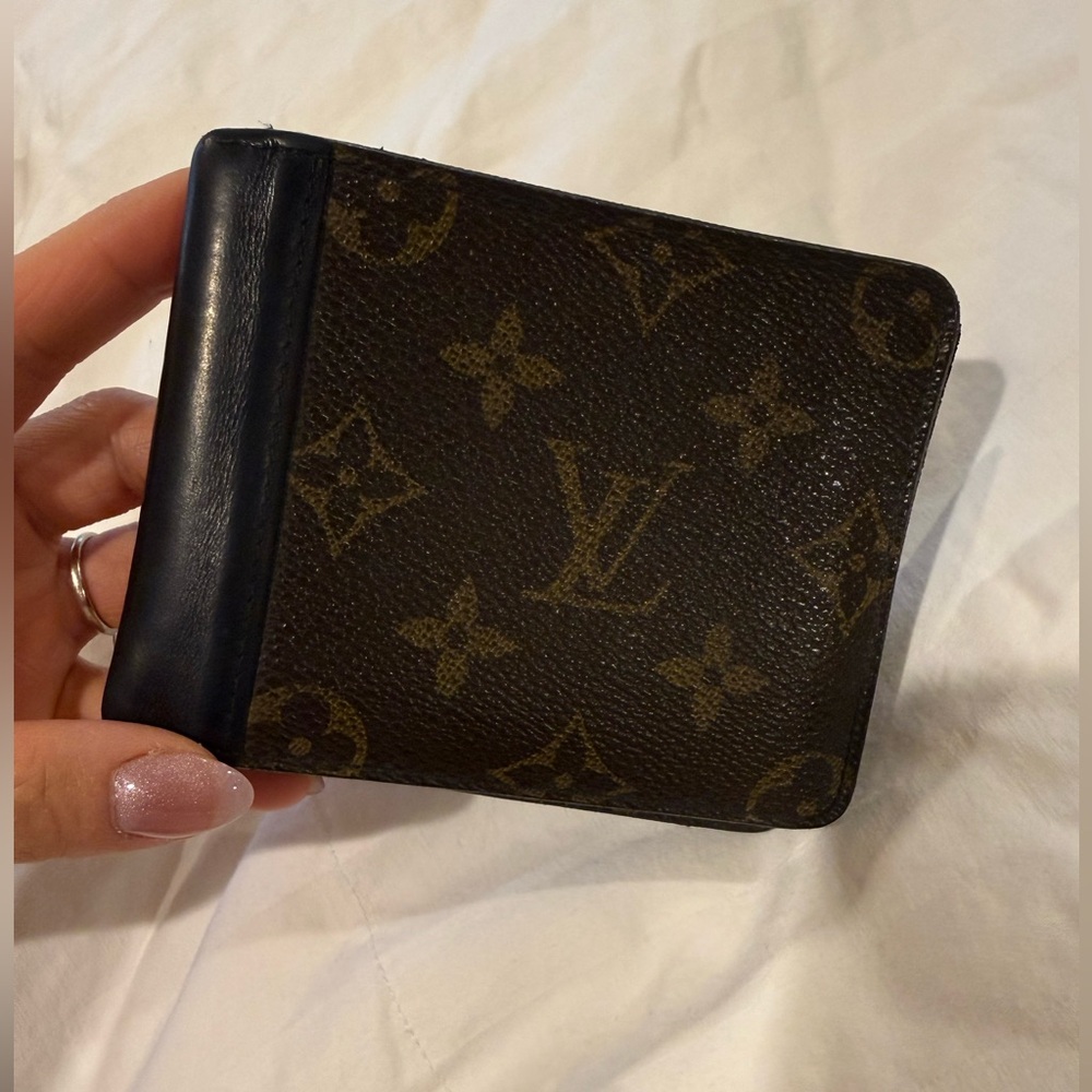 Louis Vuitton Monogram Brown and Black Wallet